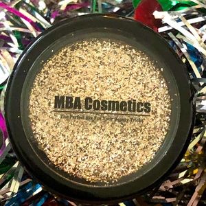 MBA cosmetics Foil Glitter in Bubbly